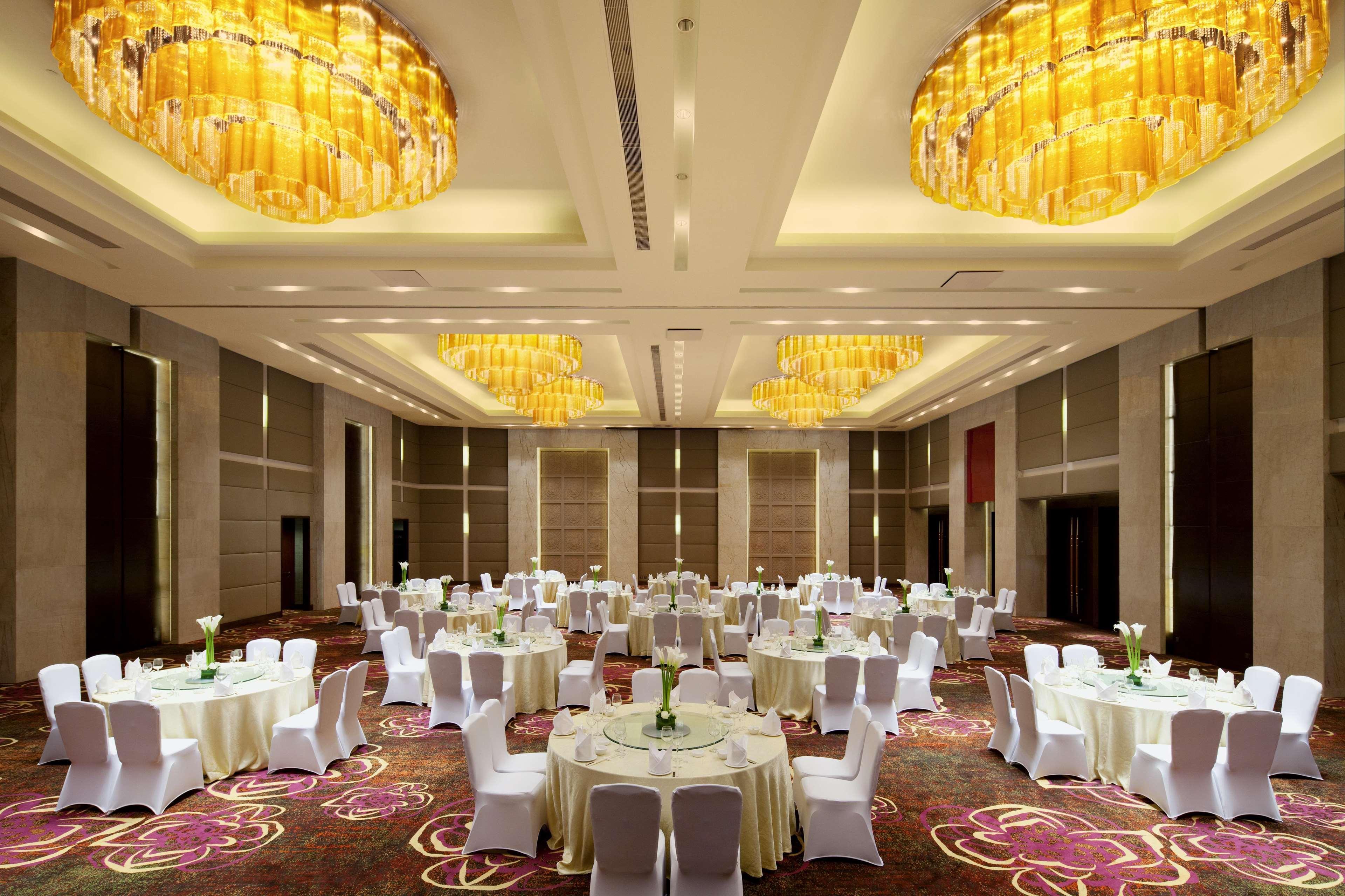 Doubletree By Hilton Shenyang Hotel Bagian luar foto