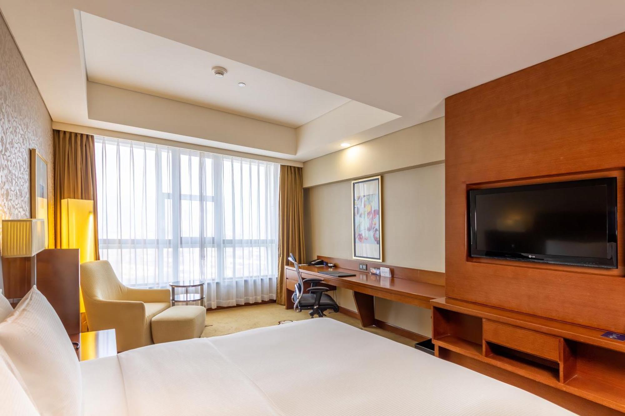 Doubletree By Hilton Shenyang Hotel Bagian luar foto