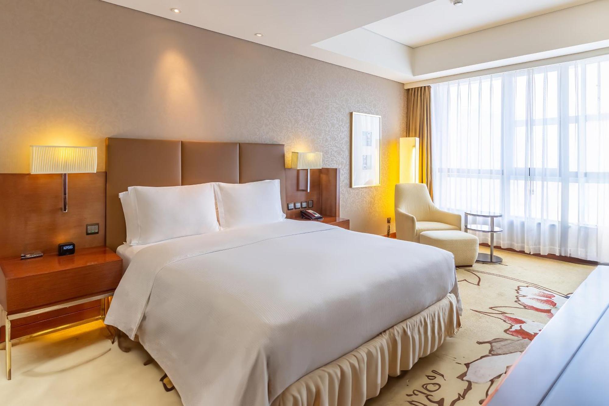 Doubletree By Hilton Shenyang Hotel Bagian luar foto