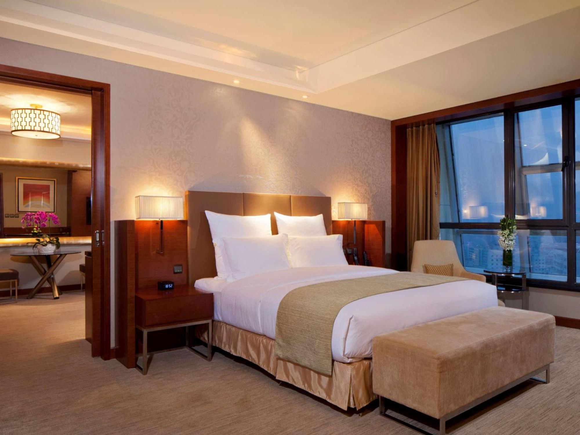 Doubletree By Hilton Shenyang Hotel Bagian luar foto